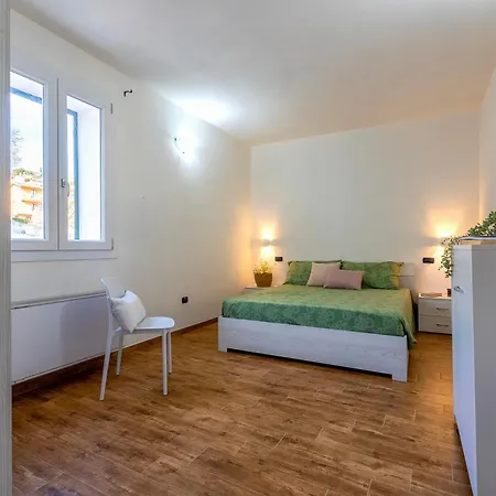 Casa Rinascita Con Piscina Privata Hébergement de vacances *