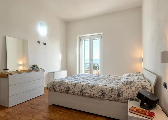 Casa Rinascita Con Piscina Privata Nyaraló *
